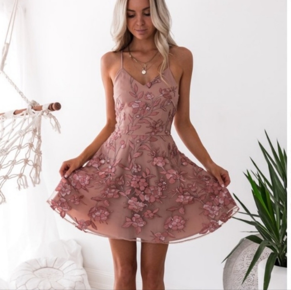TwoSisters - The Sassy - Pink/Mauve Embroidered Cocktail Dress
